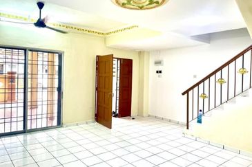 DOUBLE STOREY TERRACE HOUSE (OPEN TITLE) TAMAN BAHAU, BAHAU, N.SEMBILAN
