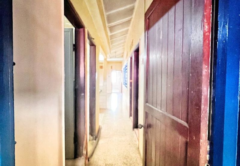 CHEAPEST UNIT Single Storey Terrace House Jalan Bangau, Taman Berkeley Klang