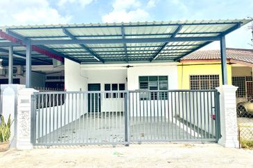 (RENOVATED & OPEN TITLE) TMN SRI MAHSAN, BAHAU, N.SEMBILAN