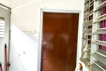 SINGLE STOREY TERRACE (RENOVATED & FULLY EXTEND) TAMAN BUKIT INTAN, KUALA PILAH, NEGERI SEMBILAN