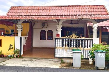 SINGLE STOREY TERRACE (RENOVATED & FULLY EXTEND) TAMAN BUKIT INTAN, KUALA PILAH, NEGERI SEMBILAN
