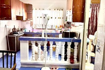 SINGLE STOREY TERRACE (RENOVATED & FULLY EXTEND) TAMAN BUKIT INTAN, KUALA PILAH, NEGERI SEMBILAN