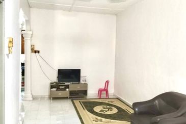 SINGLE STOREY TERRACE (RENOVATED & FULLY EXTEND) TAMAN BUKIT INTAN, KUALA PILAH, NEGERI SEMBILAN