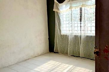 Single Storey Medium Cost, Taman Serting Jaya, Bahau, Negeri Sembilan