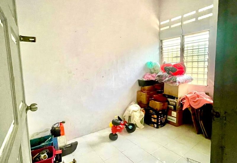 Single Storey Medium Cost, Taman Serting Jaya, Bahau, Negeri Sembilan