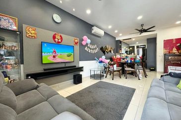 FREEHOLD & FULLY EXTENDED  Double Storey Elmina Valley 1, Elmina West Shah Alam 