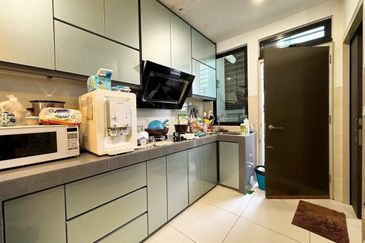 FREEHOLD & FULLY EXTENDED  Double Storey Elmina Valley 1, Elmina West Shah Alam 