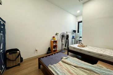 FREEHOLD & FULLY EXTENDED  Double Storey Elmina Valley 1, Elmina West Shah Alam 