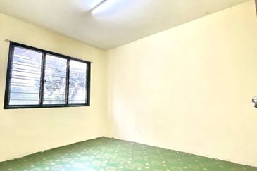 WELL KEPT | GOOD FOR INVESTMENT Sri Era Flat @ Desa Latania, Seksyen 36 Shah Alam