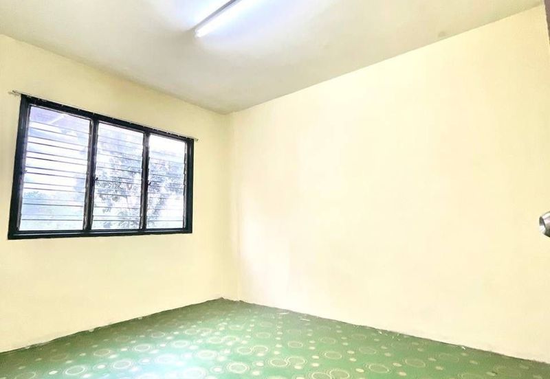 WELL KEPT | GOOD FOR INVESTMENT Sri Era Flat @ Desa Latania, Seksyen 36 Shah Alam
