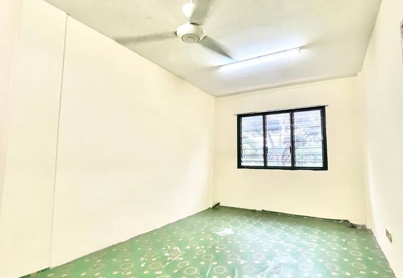 WELL KEPT | GOOD FOR INVESTMENT Sri Era Flat @ Desa Latania, Seksyen 36 Shah Alam