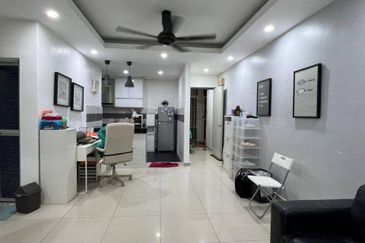 GROUND FLOOR UNIT! Nilam Puri Condominium, Bandar Bukit Puchong 2 For Sale