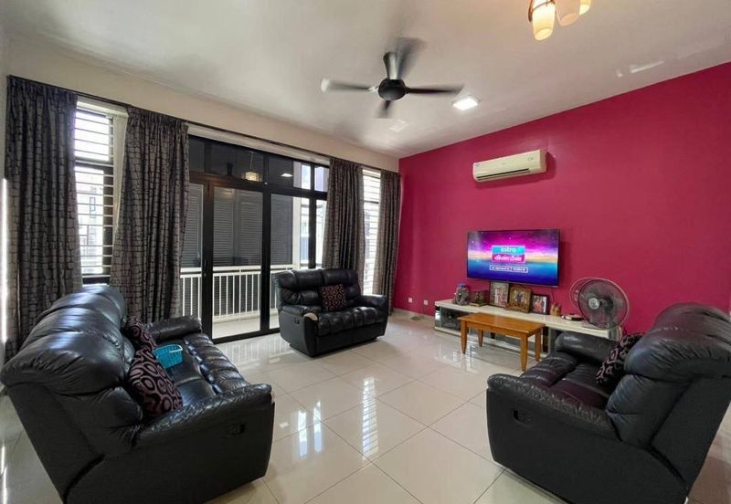 HUGE Built Up & EXCELLENT CONDITION 3 Storey Terrace Maple Denai Alam, Shah Alam