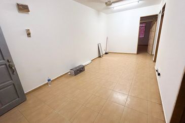 1ST FLOOR & STRATEGIC LOCATION‼️  Mentari Court Apartment, Bandar Sunway, Petaling Jaya