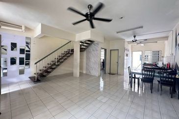 Double Storey Terrace House Bandar Saujana Putra SP 4, Bandar Saujana Putra 