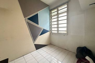 Double Storey Terrace House Bandar Saujana Putra SP 4, Bandar Saujana Putra 