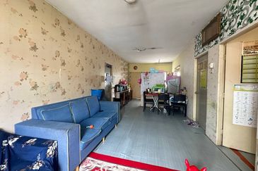 Apartment Sri Saujana 👍STRATA👍 Level 3 Bandar Saujana Putra SP 4, Bandar Saujana Putra 