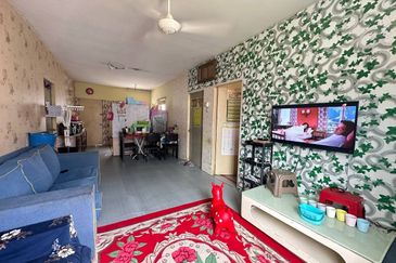 Apartment Sri Saujana 👍STRATA👍 Level 3 Bandar Saujana Putra SP 4, Bandar Saujana Putra 