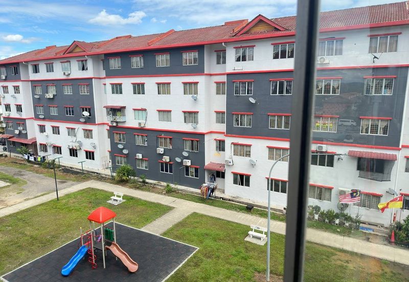 Apartment Sri Saujana 👍STRATA👍 Level 3 Bandar Saujana Putra SP 4, Bandar Saujana Putra 