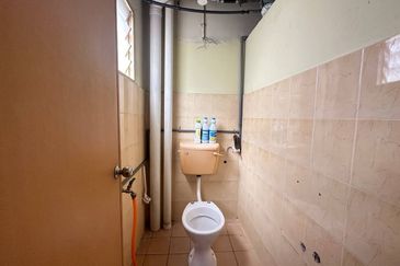 Apartment Sri Saujana 👍STRATA👍 Level 3 Bandar Saujana Putra SP 4, Bandar Saujana Putra 