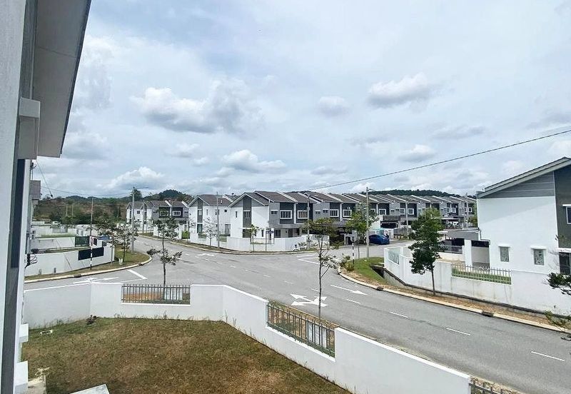 Laman Haris @ Eco Grandeur