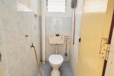 CHEAPEST unit Facing OPEN 4 Bedroom Single Storey SP 1 Bandar Saujana Putra