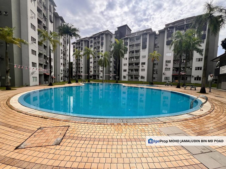 GROUND & CORNER UNIT Pelangi Court Apartment Klang, Selangor, Klang