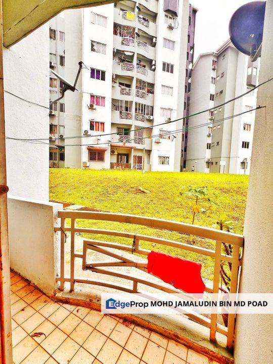GROUND & CORNER UNIT Pelangi Court Apartment Klang, Selangor, Klang