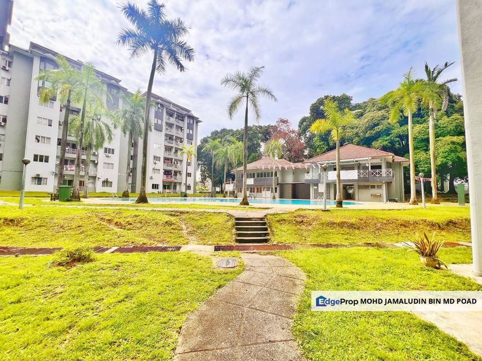 GROUND & CORNER UNIT Pelangi Court Apartment Klang, Selangor, Klang