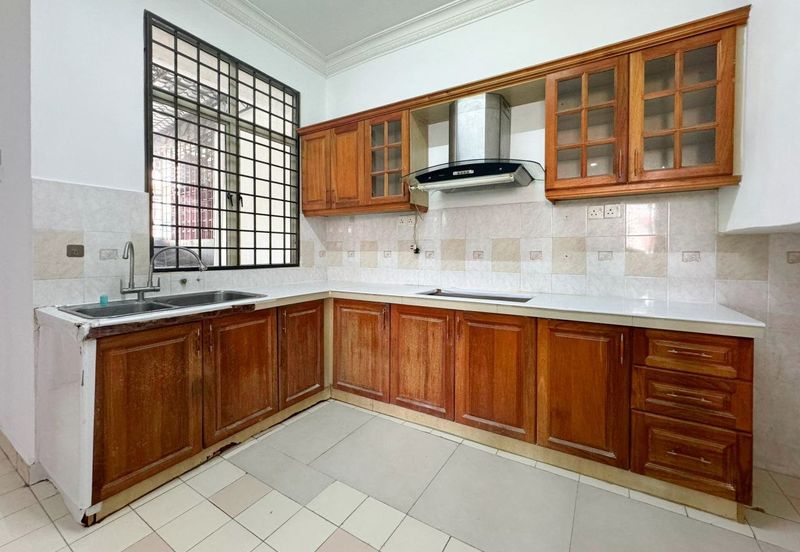 FACING OPEN & CUL DE SAC Endlot Double Storey Jalan Platinum Seksyen 7, Shah Alam