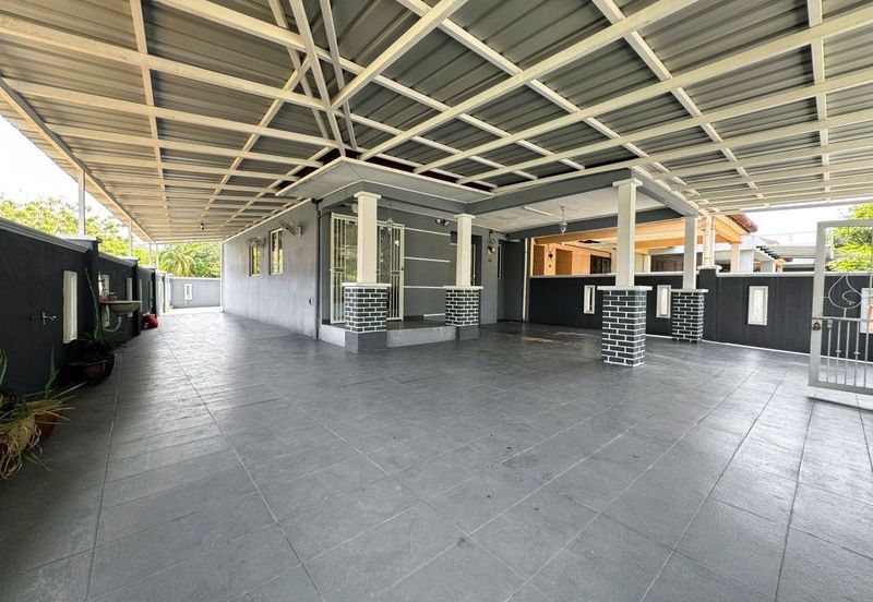 FACING OPEN & CUL DE SAC Endlot Double Storey Jalan Platinum Seksyen 7, Shah Alam