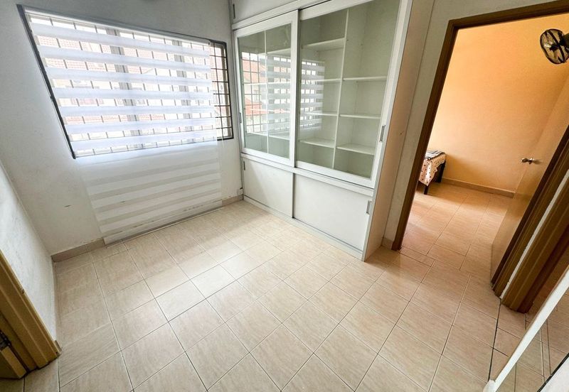 FACING OPEN & CUL DE SAC Endlot Double Storey Jalan Platinum Seksyen 7, Shah Alam