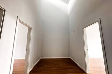 BRAND NEW & FACING OPEN Double Storey Terrace House, Dahlia Tamansari Rawang  