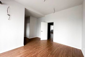 BRAND NEW & FACING OPEN Double Storey Terrace House, Dahlia Tamansari Rawang  