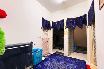 De Bayu Apartment @ Setia Alam