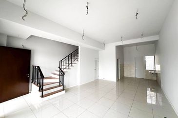 BRAND NEW & FACING OPEN Double Storey Terrace House, Dahlia Tamansari Rawang