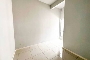 BRAND NEW & FACING OPEN Double Storey Terrace House, Dahlia Tamansari Rawang