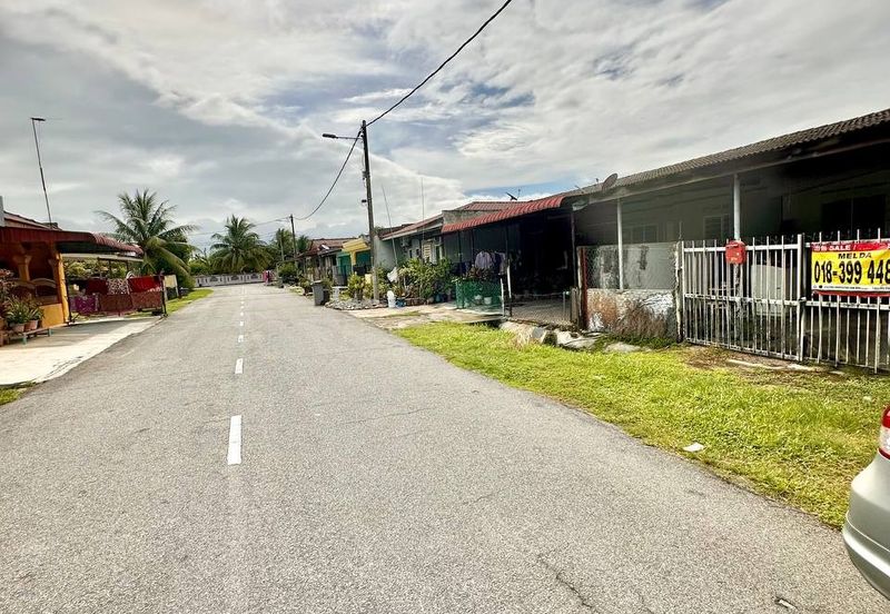 TAMAN MAWAR I (BATU KIKIR)