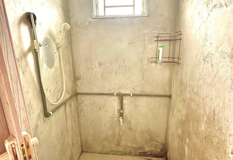 TAMAN MAWAR I (BATU KIKIR)