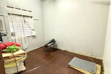 TAMAN MAWAR I (BATU KIKIR)