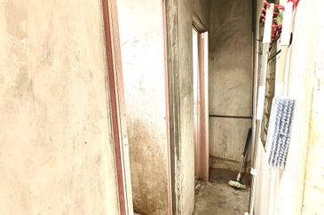 TAMAN MAWAR I (BATU KIKIR)