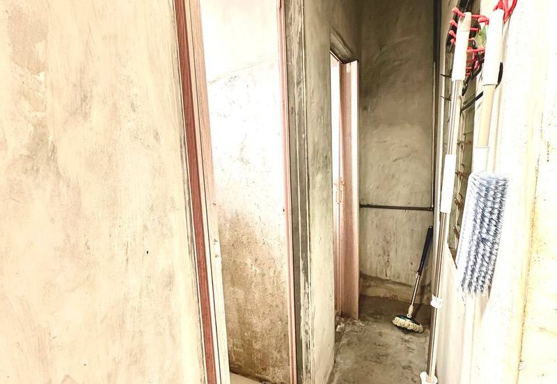 TAMAN MAWAR I (BATU KIKIR)