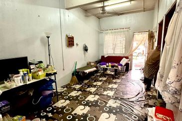 TAMAN MAWAR I (BATU KIKIR)