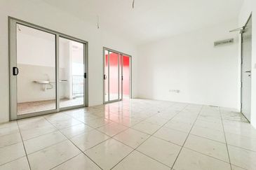 BRAND NEW & 10 MIN KE ELMINA LAKESIDE MALL ❗️ Pangsapuri Harmoni Elmina 1, Elmina West, Shah Alam For Sale!