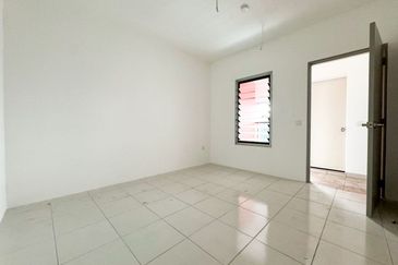 BRAND NEW & 10 MIN KE ELMINA LAKESIDE MALL ❗️ Pangsapuri Harmoni Elmina 1, Elmina West, Shah Alam For Sale!