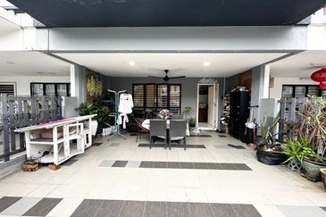 💥💥 RENOVATED UNIT & PARTIAL FURNISHED 💥💥 Double Storey Terrace Setia Permai 2 @ Setia Alam