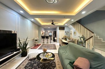 💥💥 RENOVATED UNIT & PARTIAL FURNISHED 💥💥 Double Storey Terrace Setia Permai 2 @ Setia Alam