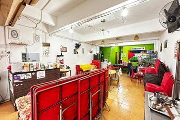 TERMURAH 🔥🔥🔥 1.5 Storey Shoplot FACING OPEN  Taman Ttdi Jaya Shah Alam  