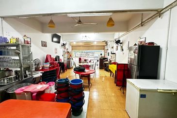 TERMURAH 🔥🔥🔥 1.5 Storey Shoplot FACING OPEN  Taman Ttdi Jaya Shah Alam  