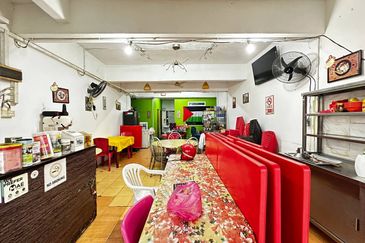 TERMURAH 🔥🔥🔥 1.5 Storey Shoplot FACING OPEN  Taman Ttdi Jaya Shah Alam  